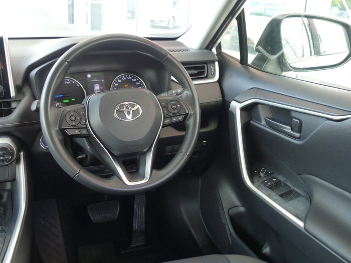 2022 Toyota RAV4 GX
