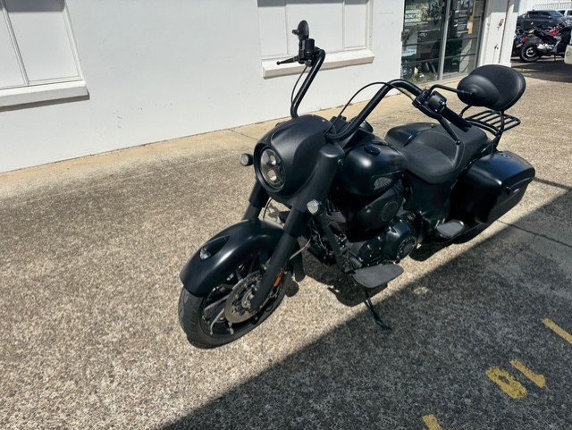 2021 Indian SPRINGFIELD DARK HORSE BLACK Black