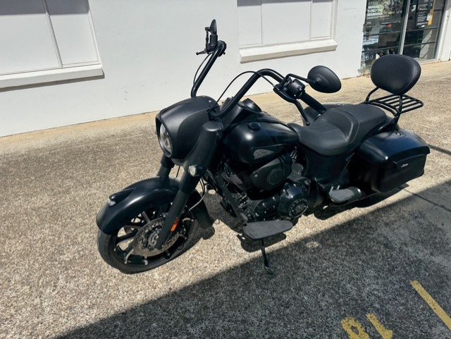 2021 Indian SPRINGFIELD DARK HORSE BLACK Black