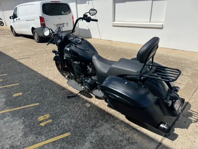 2021 Indian SPRINGFIELD DARK HORSE BLACK Black