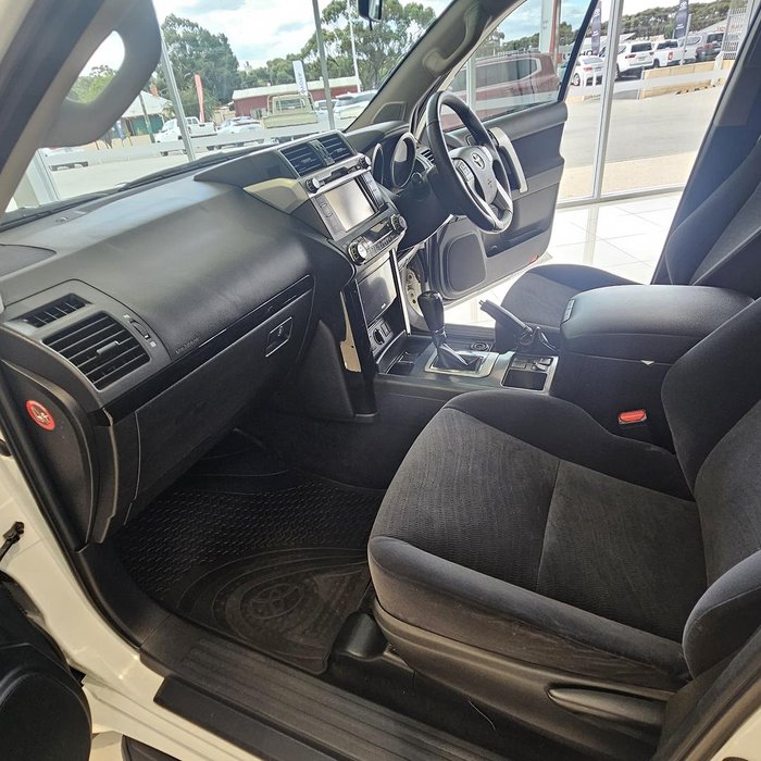 2017 Toyota Landcruiser Prado GXL