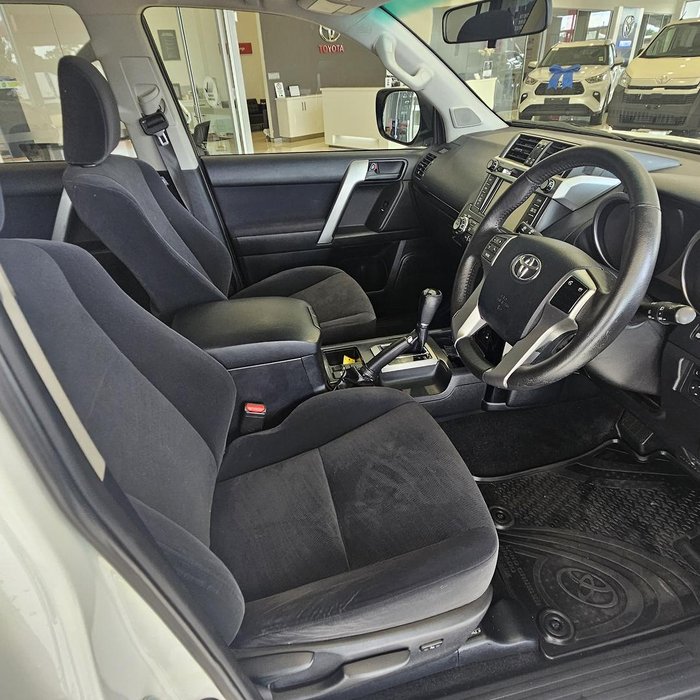 2017 Toyota Landcruiser Prado GXL