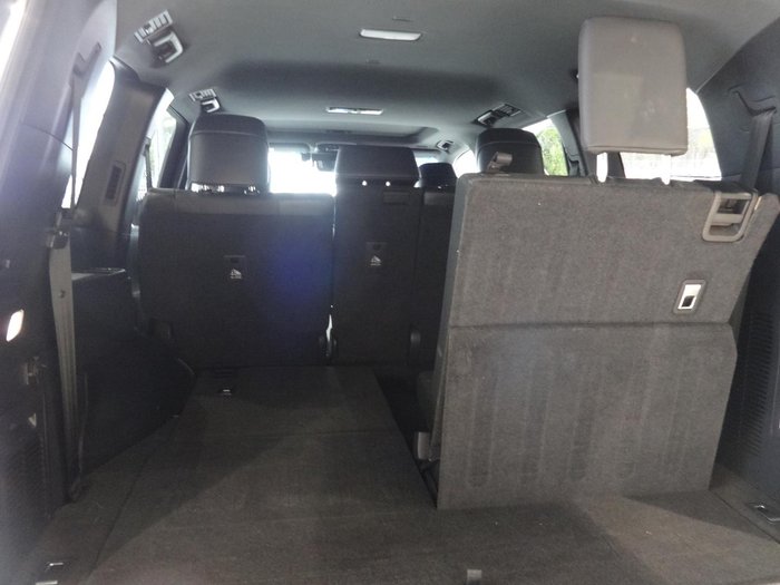 2023 Toyota Landcruiser VX