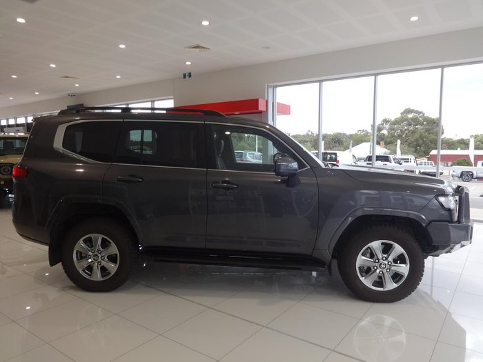 2023 Toyota Landcruiser