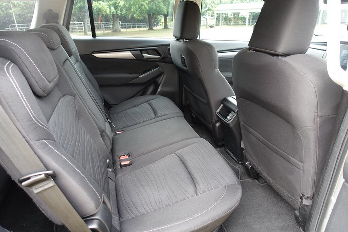 2021 Isuzu MU-X LS-M MY21 4x2 Mercury Silver