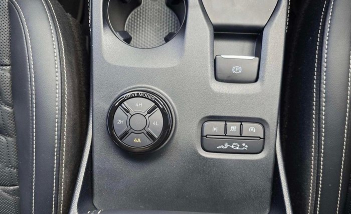 2025 Ford Everest Platinum