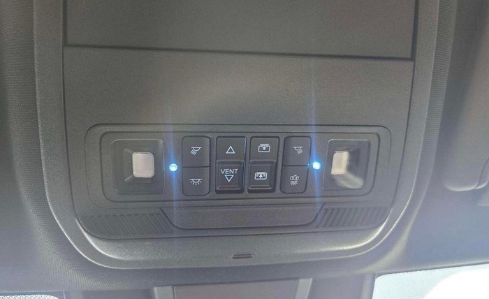 2025 Ford Everest Platinum