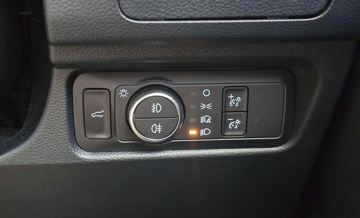 2025 Ford Everest Platinum