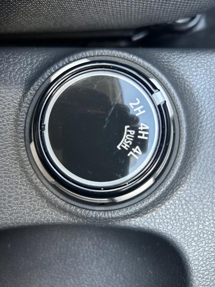 2019 Mitsubishi Triton GLX ADAS