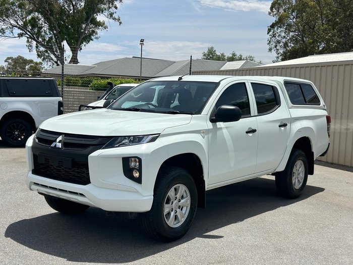 2019 Mitsubishi Triton GLX ADAS