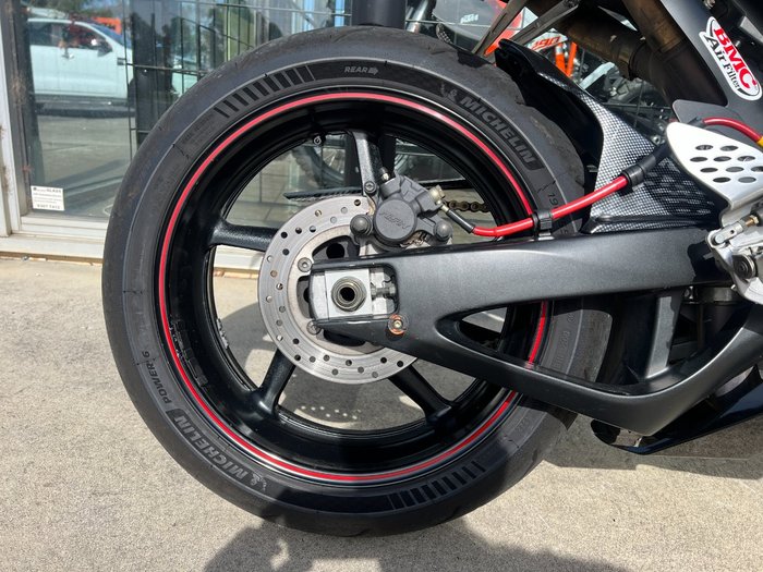 2005 Yamaha YZF-R1 BLACK