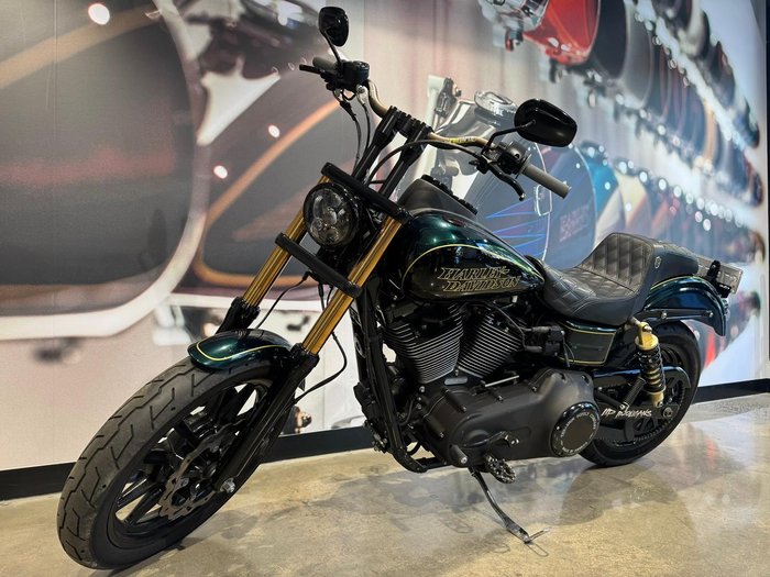 2015 Harley-Davidson Dyna Street Bob 103 (FXDB 103) Dyna