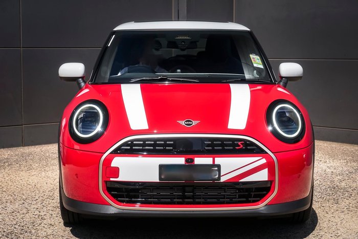 2025 MINI Cooper S Favoured
