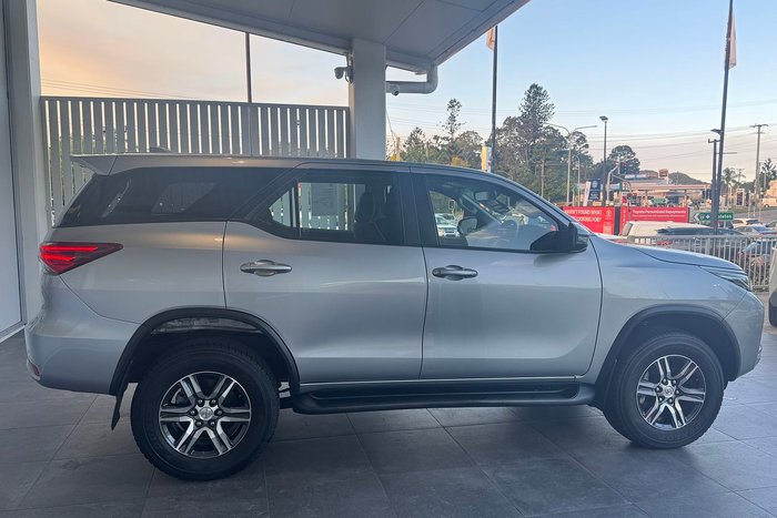 2022 Toyota Fortuner GX