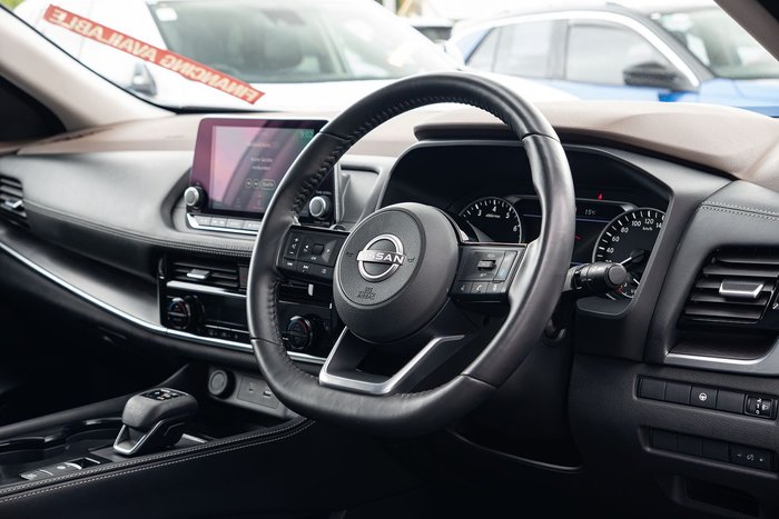 2024 Nissan X-TRAIL ST-L