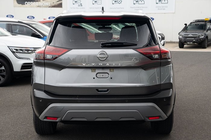 2024 Nissan X-TRAIL ST-L