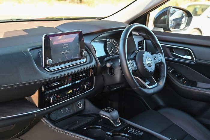 2024 Nissan X-TRAIL ST-L