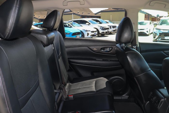 2019 Nissan X-TRAIL ST-L