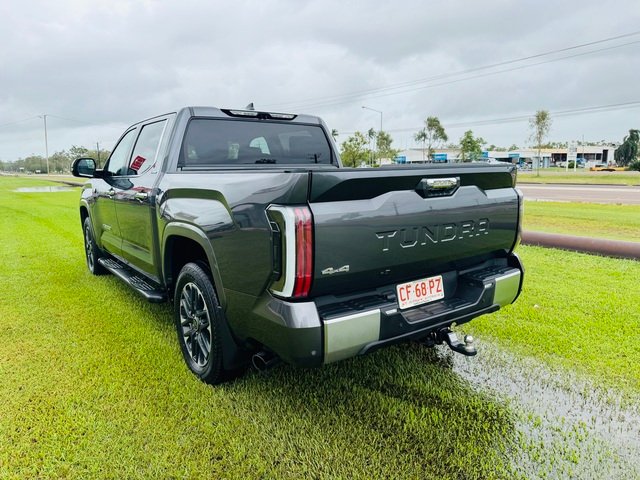 2024 Toyota Tundra Toyota Tundra - Limited - 3.5L Petrol Hybrid Automatic - Full Size pick-Up Graphite