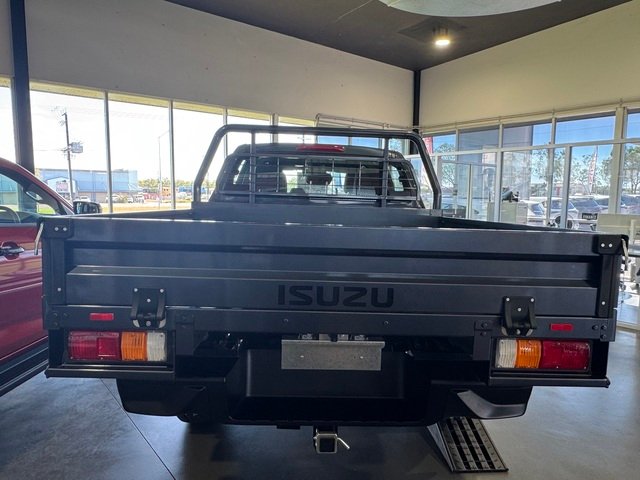 2025 Isuzu D-MAX 2024 Isuzu D-Max 4X4 Crew Cab Chassis LSU 3.0L Automatic Includes Steel Colour Coded Tray TOR4027 Obsidian Grey (554)