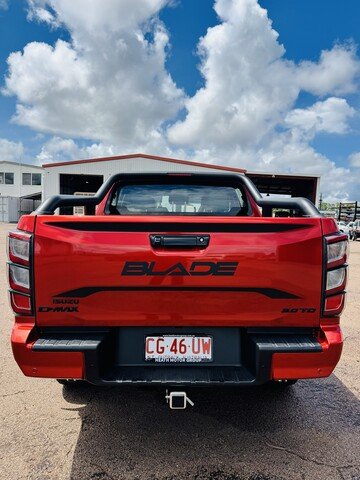 2025 Isuzu D-MAX 2024 Isuzu D-Max BLADE - 4X4 Crew Cab Ute - 3.0L TD Automatic Sunstone Orange Mica (595)