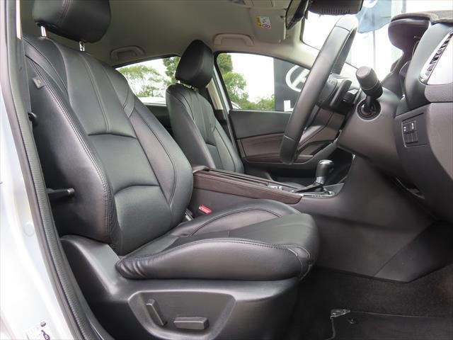 2018 Mazda 3 SP25 GT