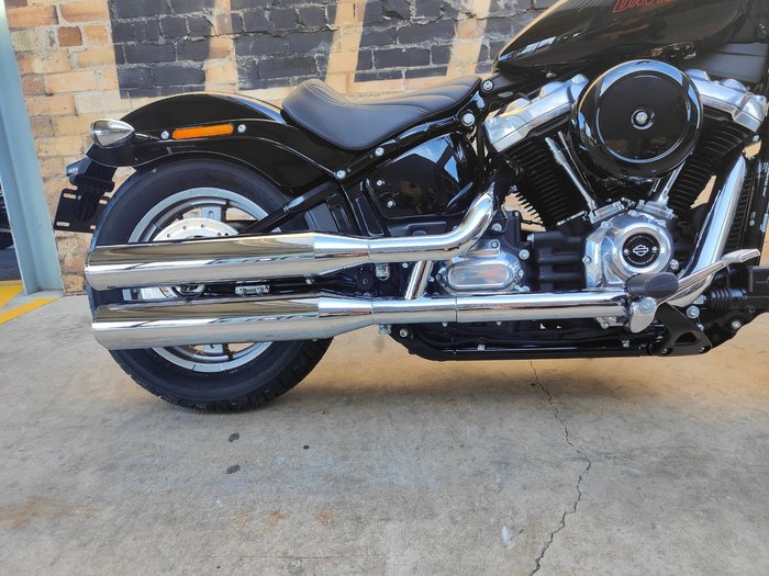 2023 HARLEY-DAVIDSON SOFTAIL STANDARD 107 (FXST) ROAD