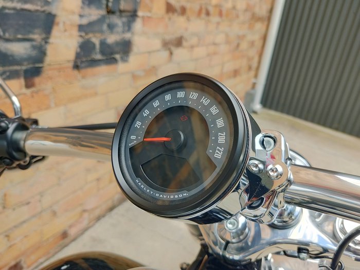 2025 HARLEY-DAVIDSON BREAKOUT 117 (FXBR) ROAD MIDNIGHT FIRESTORM