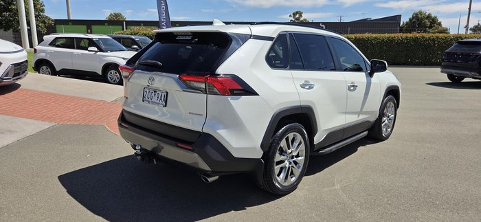 2020 Toyota RAV4 Cruiser