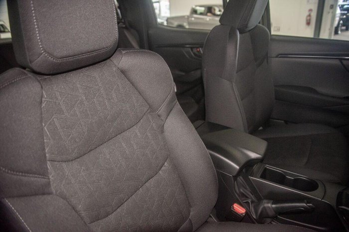 2025 Isuzu D-MAX X-RIDER