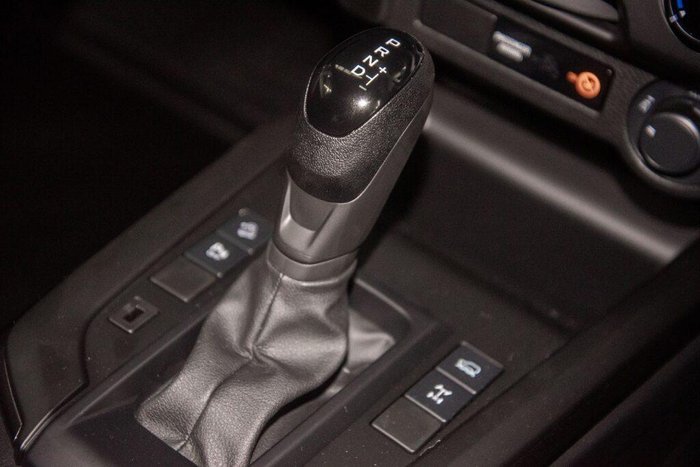 2025 Isuzu D-MAX X-RIDER