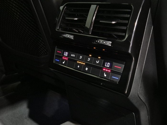 2021 Volkswagen Touareg 210TDI Elegance