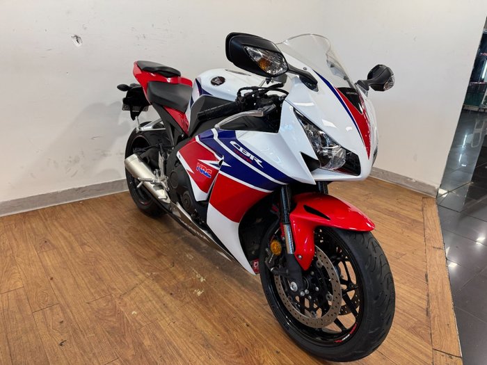 2015 Honda CBR1000RR (FIREBLADE) WHITE