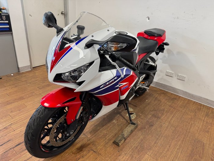 2015 Honda CBR1000RR (FIREBLADE) WHITE