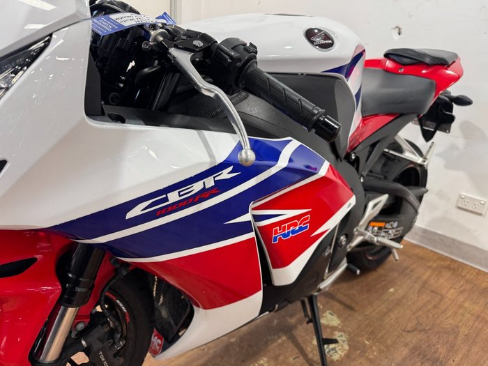 2015 Honda CBR1000RR (FIREBLADE) WHITE