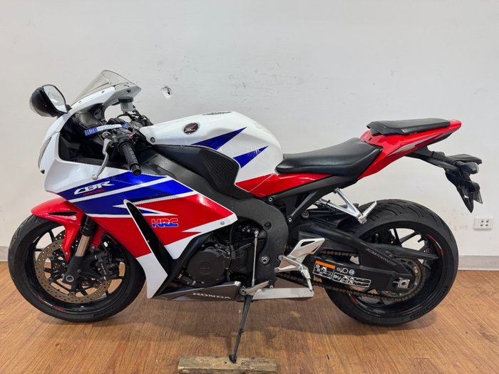 2015 Honda CBR1000RR (FIREBLADE) WHITE