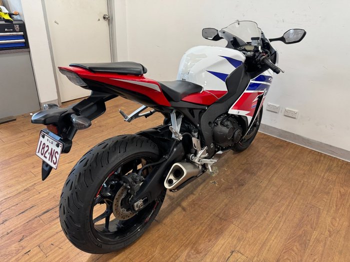 2015 Honda CBR1000RR (FIREBLADE) WHITE