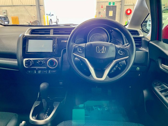 2018 Honda Jazz VTi GF MY19 Rally Red