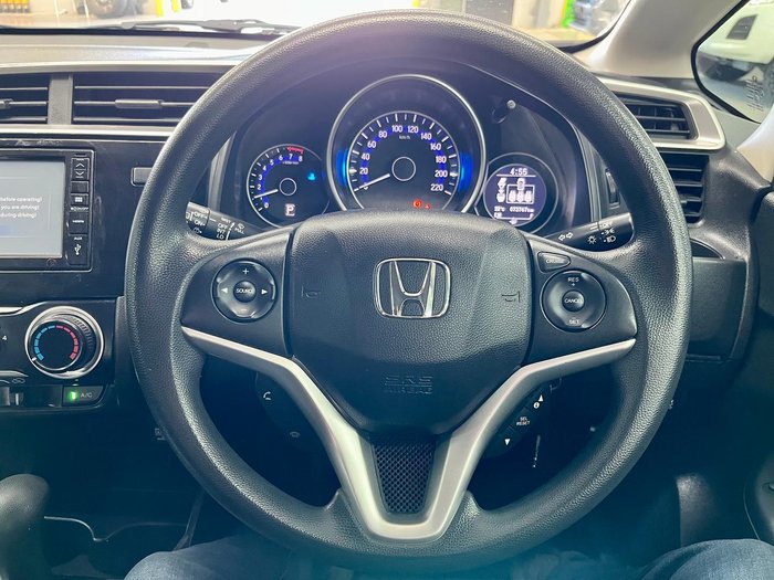 2018 Honda Jazz VTi GF MY19 Rally Red