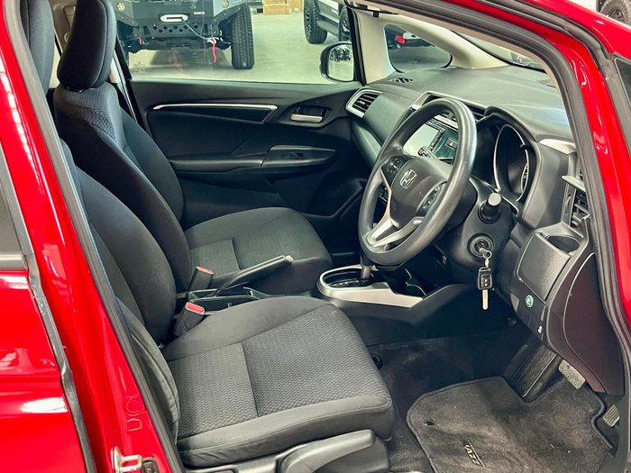 2018 Honda Jazz VTi GF MY19 Rally Red