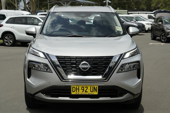 2023 Nissan X-TRAIL ST