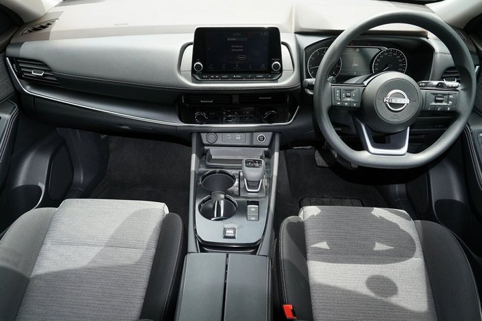 2023 Nissan X-TRAIL ST