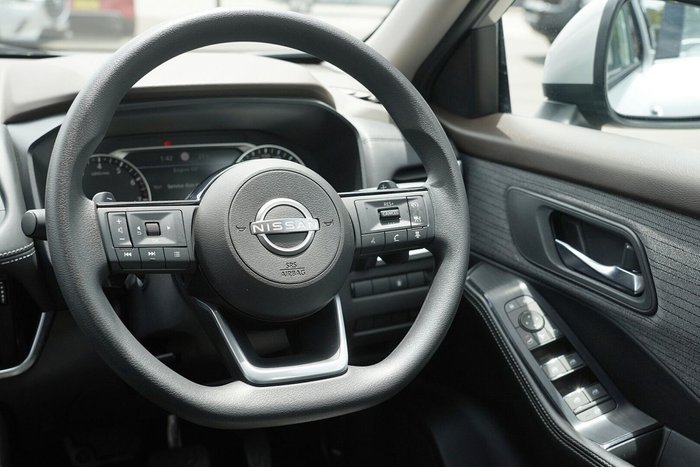 2023 Nissan X-TRAIL ST