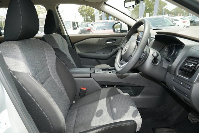 2023 Nissan X-TRAIL ST