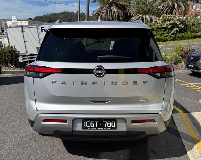 2022 Nissan Pathfinder Ti-L