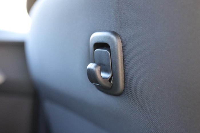 2025 Isuzu D-MAX LS-U