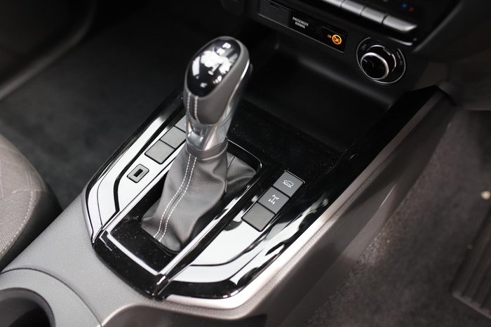 2025 Isuzu D-MAX LS-U