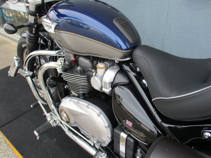 2024 Triumph BONNEVILLE SPEEDMASTER BLUE