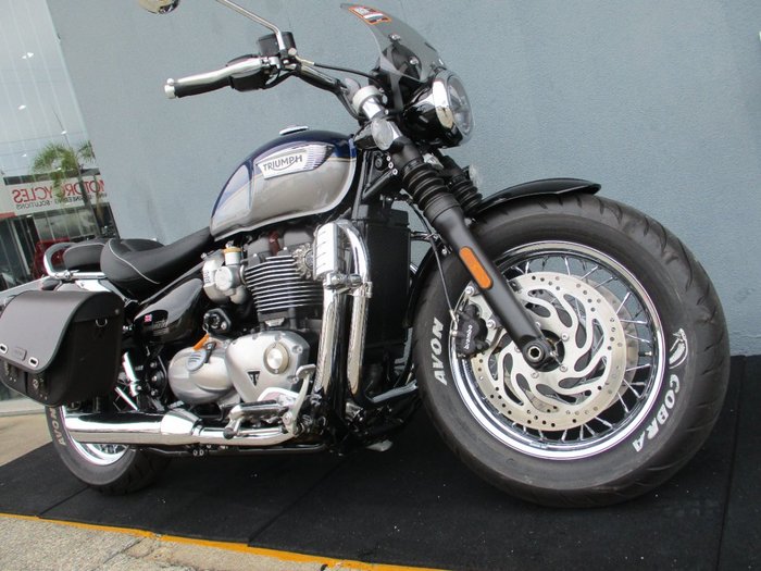 2024 Triumph BONNEVILLE SPEEDMASTER BLUE