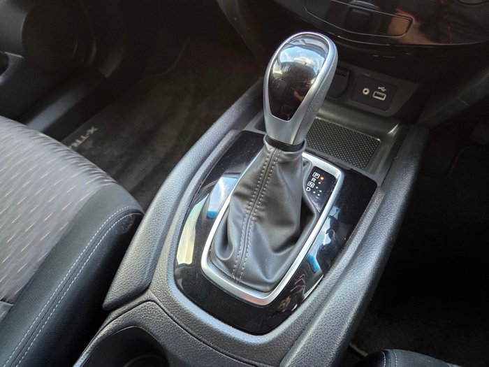 2021 Nissan X-TRAIL ST